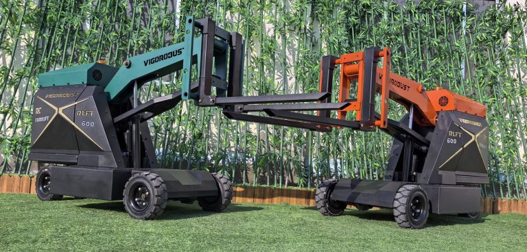 مصنع الشركة المصنعة لآلة الرفع العالية للتحكم اللاسلكي في الصين